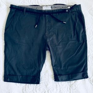 NWT Eleven Paris shorts